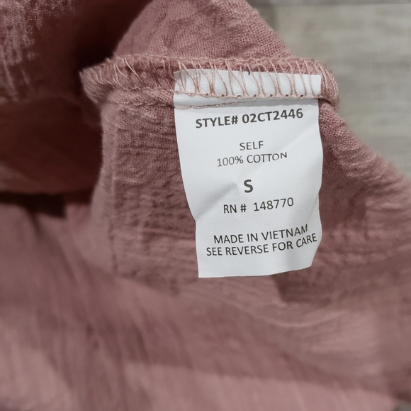 Sienna Sky light pink top size small - Picture 2 of 2